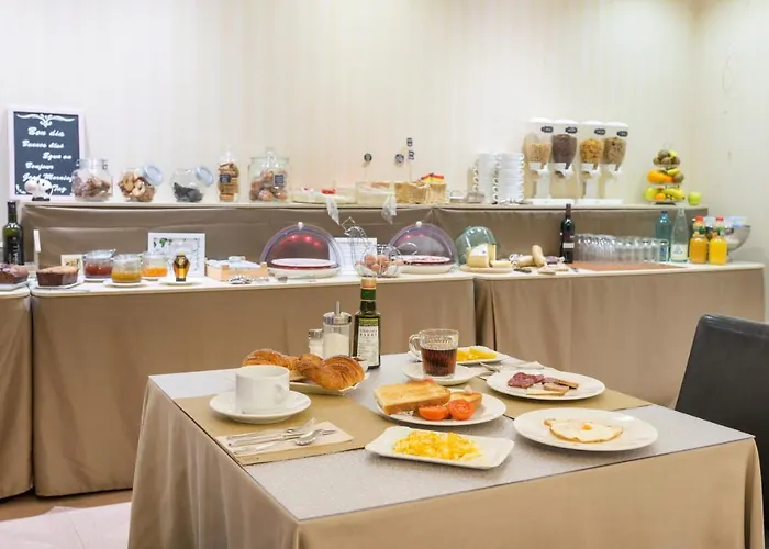Andria Hotel 3*