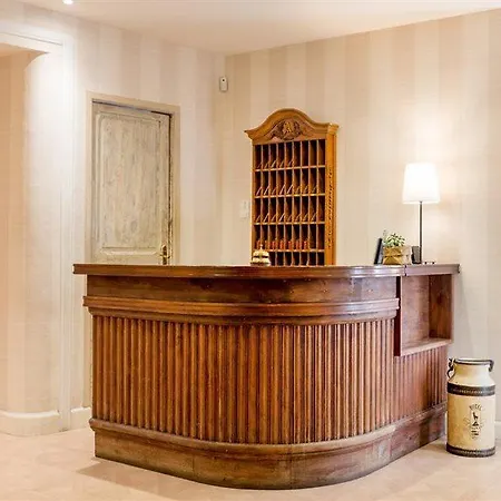 Hotel Andria 3*