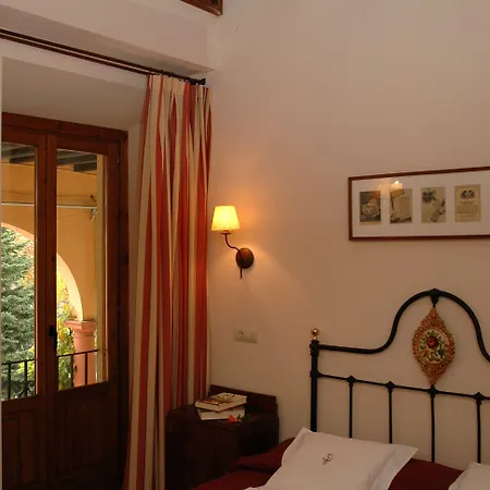 Andria Hotel 3*