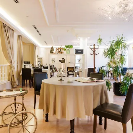Hotel Andria 3*