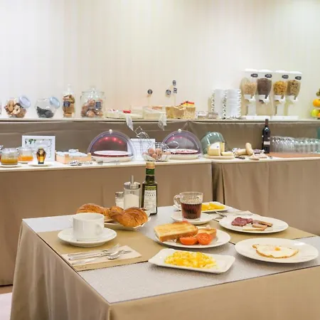 Andria Hotel 3*